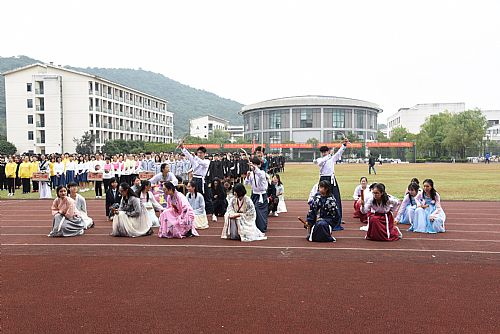 DSC_5596.JPG DSC_5596.JPG