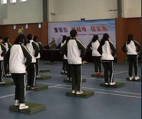 喜报：我校黄晓燕老师荣获杭州市高中《体育与健康》课堂教学评比一等奖